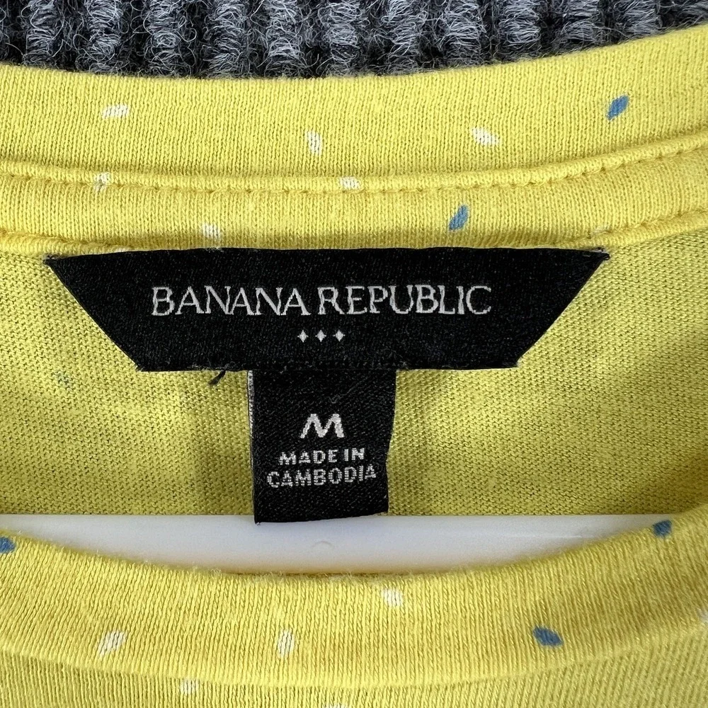 Banana Republic Shirt Womens Medium Yellow Short Sleeve Blouse Top Lightweight